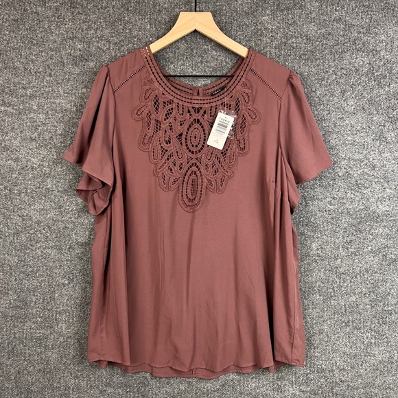 NEW Torrid Womens 2X Embroidered Flutter Sleeve Top Plus Size Rose Taupe NWT - Picture 1 of 10